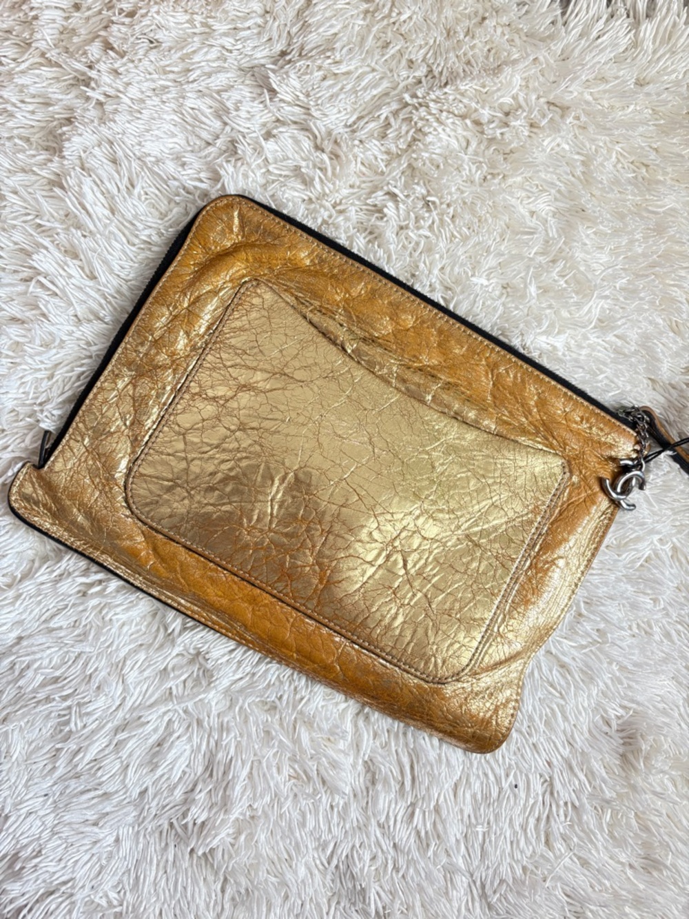 CHANEL Quilted Black Leather Interior with Gold Plate Detail - Picture 3 of 5